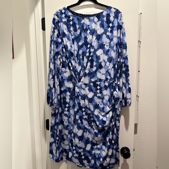 London Times Blue Patterned Wrap Dress - Picture 1 of 2